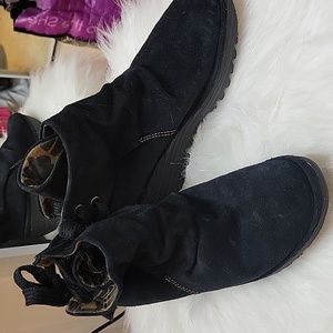 London fly suede wedge size 37/6.5